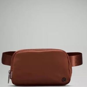 I am LOOKING for this bag ANCIENT COPPER
